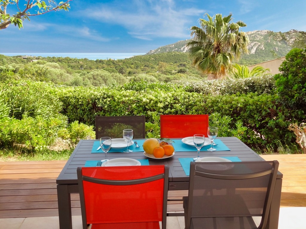 U Sole Livante: location mini villa T2 vue mer baie Santa Giulia, Porto Vecchio