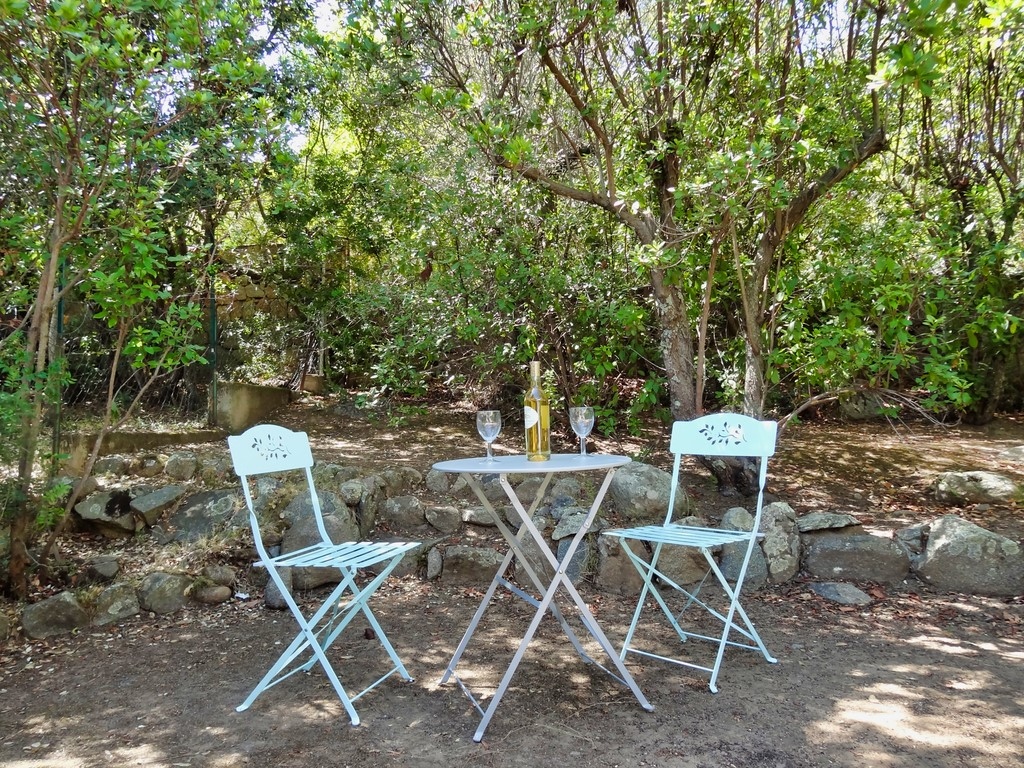 U Sole Livante: location mini villa T2 vue mer baie Santa Giulia, Porto Vecchio