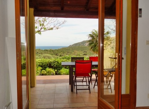 U Sole Livante: location mini villa T2 vue mer baie Santa Giulia, Porto Vecchio